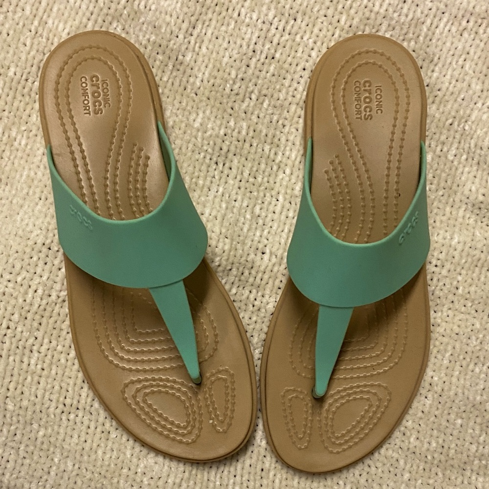 NWOT Croc sandals